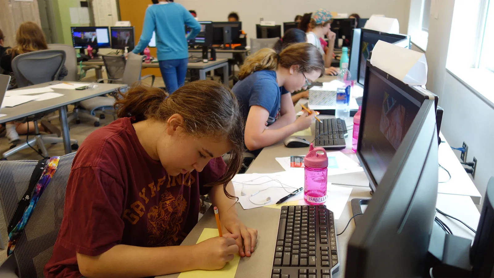 students working in computer lab