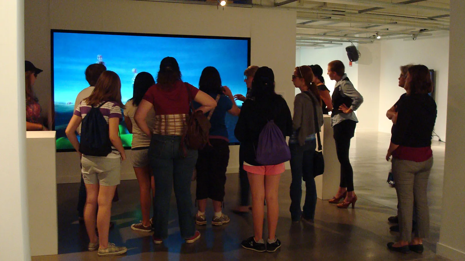students and mentors visiting the OSU Urban Arts Space