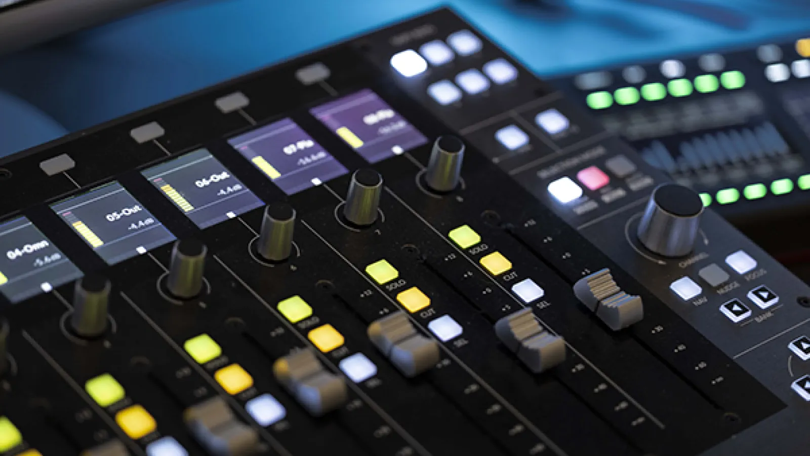sonic lab output control buttons