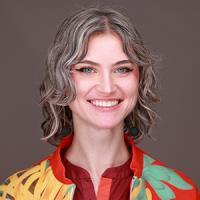 A headshot photo of lecture speaker Kalina Borkiewicz.