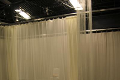 Thin Stage curtain