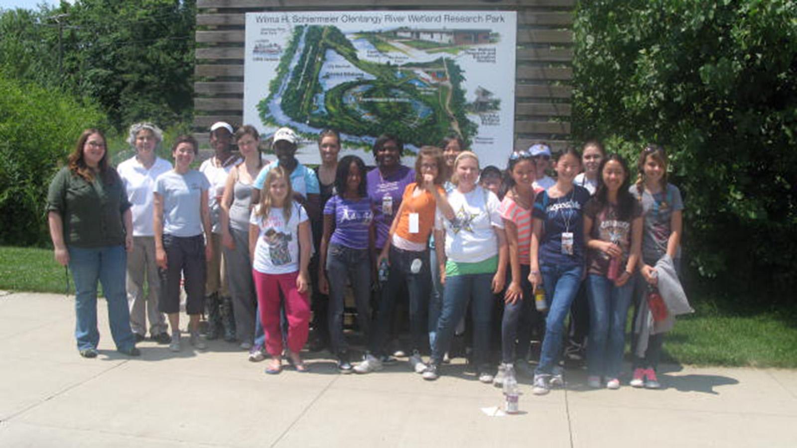 group photo of students and mentors at the Olentangy River Wetland Research Park